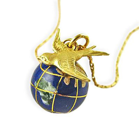 Leonardo gifts: necklace