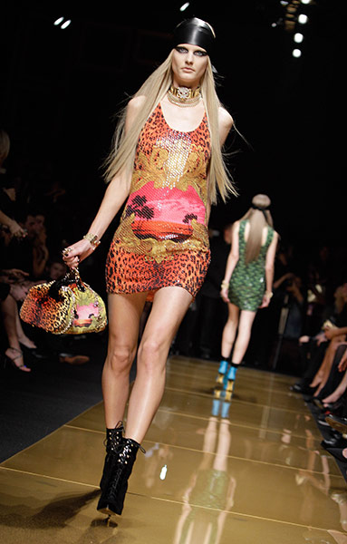 Versace for H&M: Versace for H&M, New york