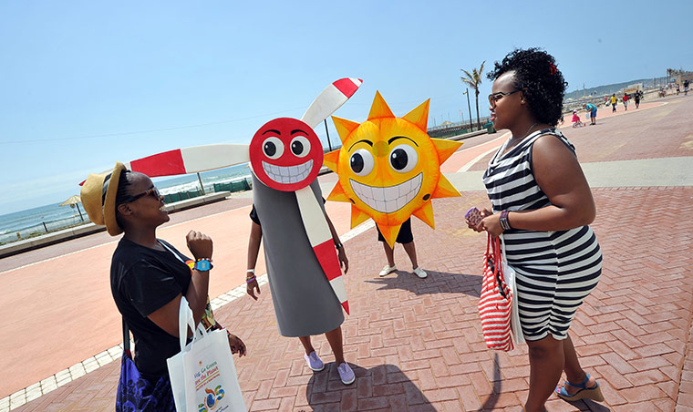 COP17 in Durban: Greenpeace activists try to promote the use of renewable energy