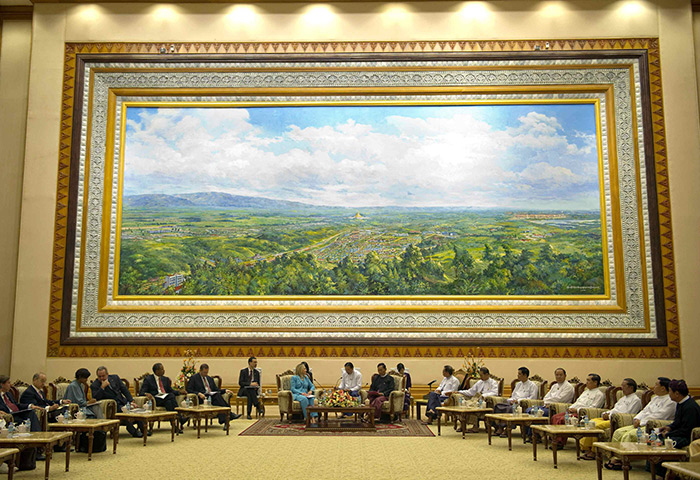 Hillary Clinton in Burma: Burmese parliament