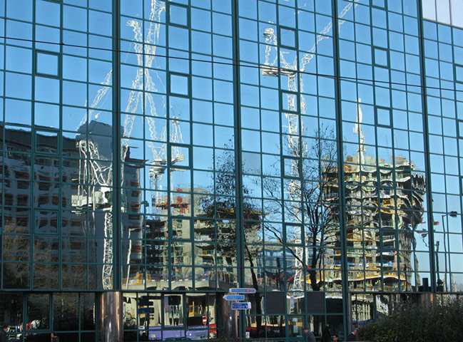 Guardian Camera Club: Eric Hands participates in the photographing your area assignment