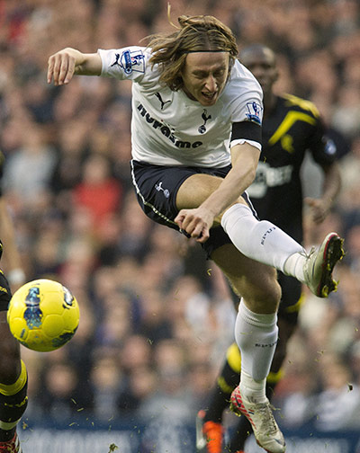 Man Utd targets: Tottenham Hotspurs' Luka Modric tries to score against Bolton Wanderers 