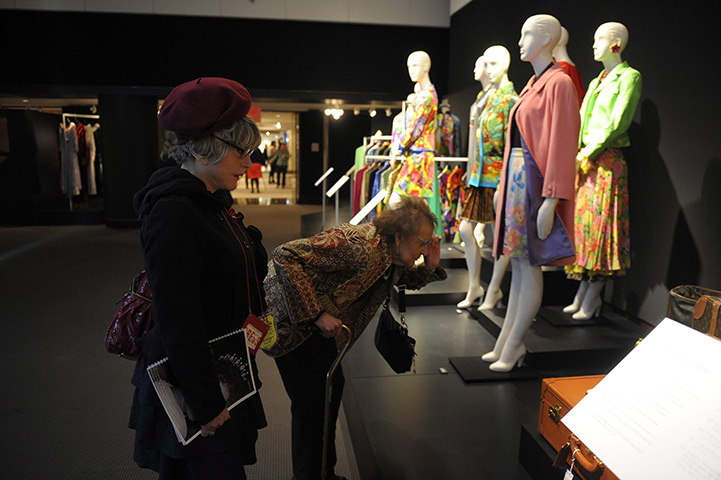 Elizabeth Taylor auction: Outfits at the Elizabeth Taylor auction