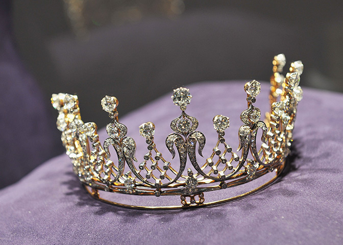 Elizabeth Taylor auction: Tiara owned by Elizabeth Taylor