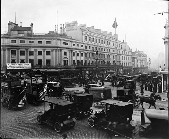 Observer Photobooks : Photobooks to buy at Christmas - Oxford Circus 1910