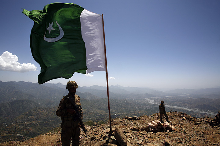 Declan Walsh: Banai Baba Ziarat: Pakistani soldiers atop a strategic mountain ridge