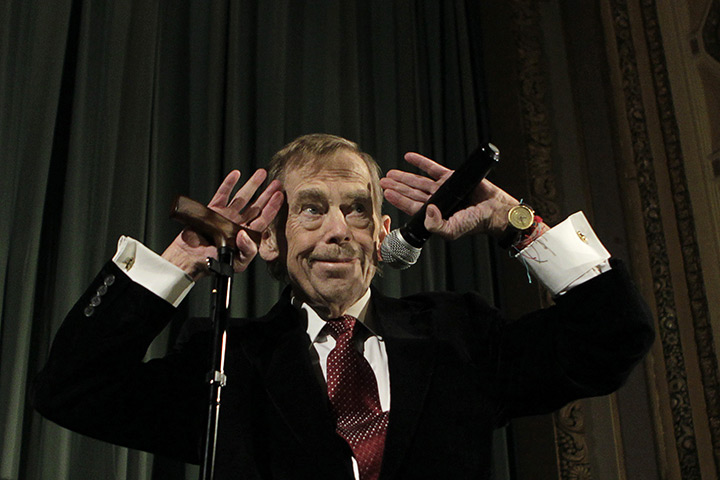 Vaclav Havel: Vaclav Havel at the premiere of his new film 