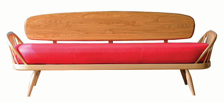 New Year sales : Ercol studio couch