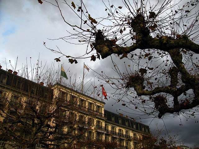 Guardian Camera Club: Over the moon participates in the photographing your area assignment