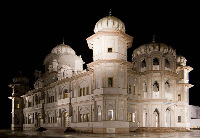 Guardian Camera Club: Rob Boler participates in the photographing your area assignment