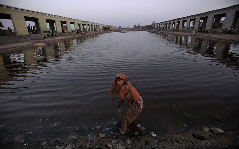 Year in MDG: Floods Pakistan