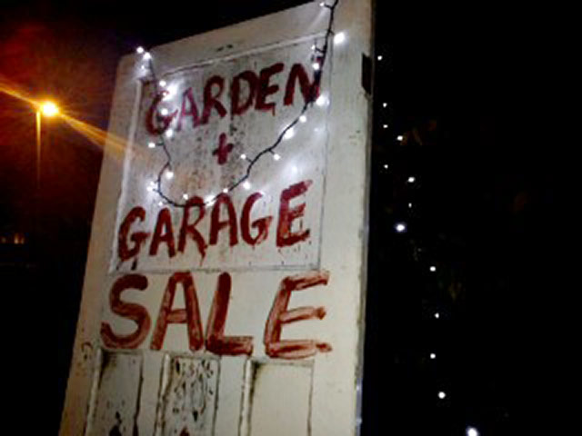 In pictures: sparkel: hastily-painted sign