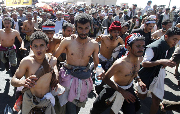 24 hours in pictures: Taiz, Yemen: Anti-government protesters take part in a protest march