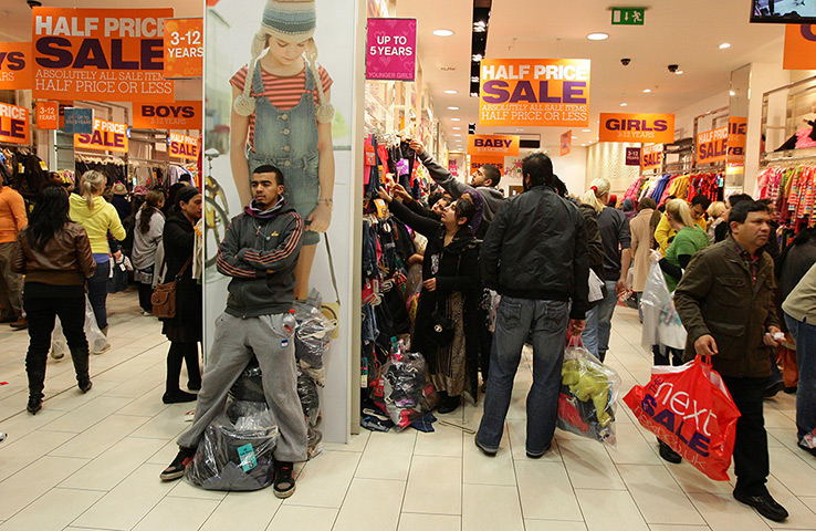 boxing day sales: Trafford Centre in Manchester