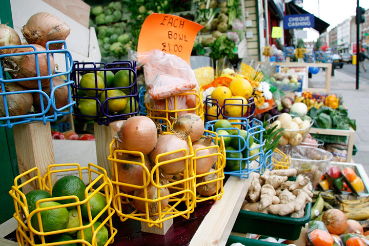 Guardian Camera Club: Anja Klemensek participates in the photographing your area assignment