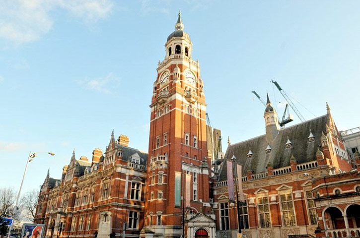 Guardian Camera Club: Andrew Smith participates in the photographing your area assignment