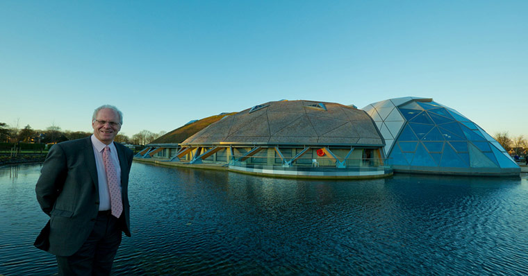 Guardian Camera Club: Pat Gregory participates in the photographing your area assignment