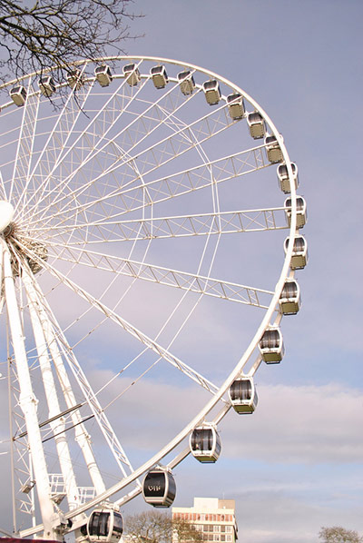 Guardian Camera Club: Rachel Warnock participates in the photographing your area assignment