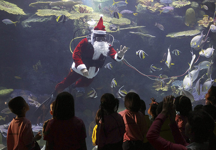 Father Christmas: Santas from around the world