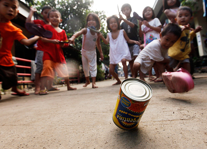 24 hours : Cagayan De Oro City, Phillipines: Filipino children play at a school