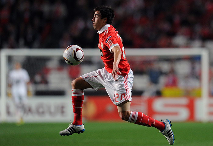 football: Benfica's Argentinian forward Nicolas Ga