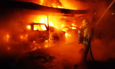 Los Angeles firefighters on New Year's alert amid arson attacks