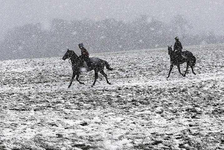 First snow in the UK : First snow in the UK 