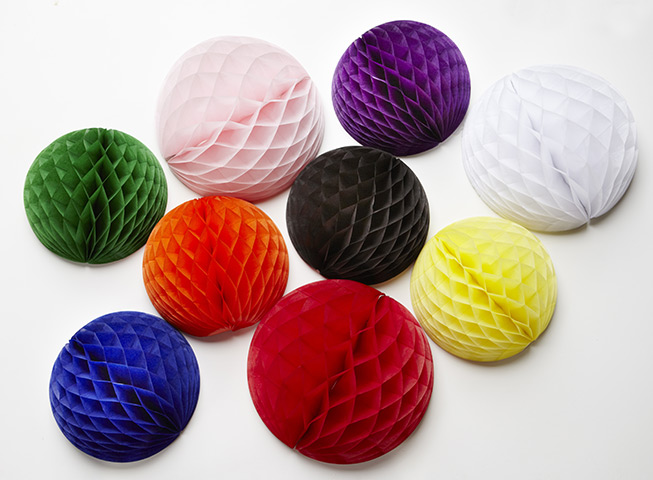 Style gallery: Paper globes