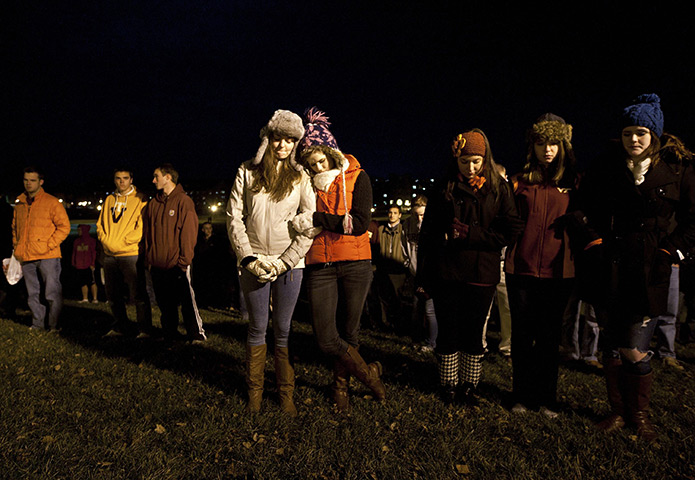 Virginia Tech shooting: Virginia Tech students pause to remember the police officer who was killed