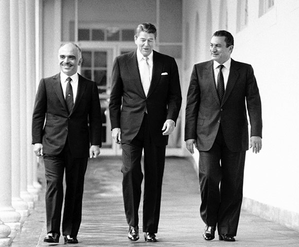 Mubarak life in pictures: Hosni Mubarak, life in pictures