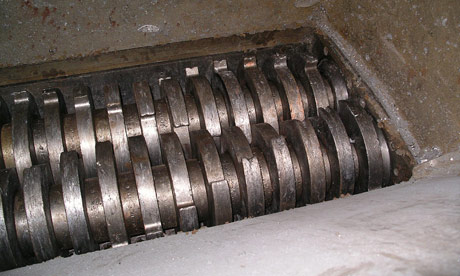 ID register shredded: Inside shredding machine