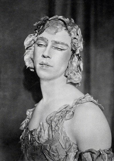 E.O. Hoppé: Vaslav Nijinsky as Spectre de la Rose in Le Spectre de la Rose, 1914