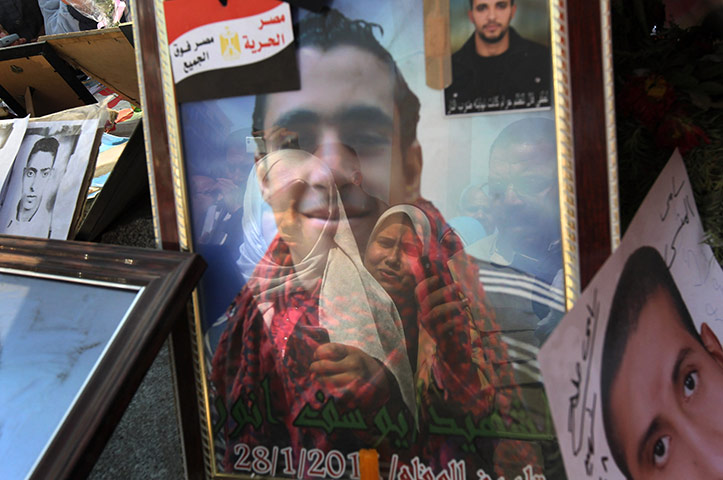 egypt day 21: memorial in Tahrir Square