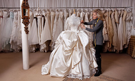 Angela Vickers wooprking on dresses similar to Travellers 39 wedding dresses