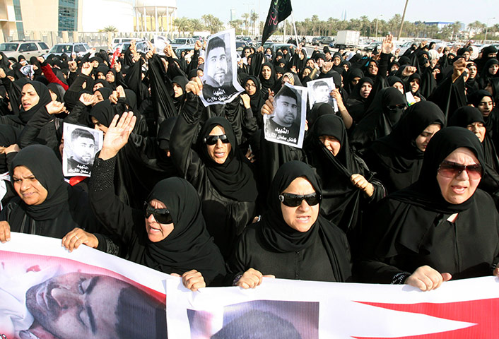 Protests spread: Manama, Bahrain: Hundreds of protesters shout slogans