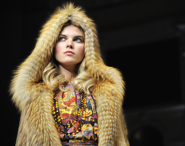 New York Fashion 160211: A model presents a creation by Dominican designer Oscar de la Renta 