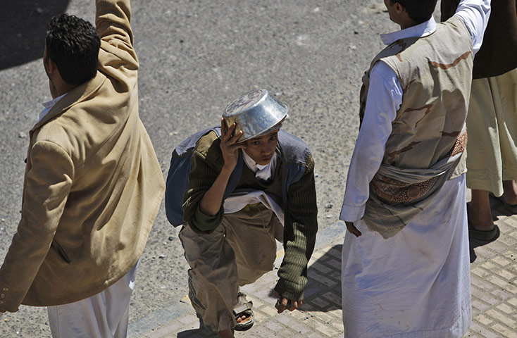 Yemen: A supporter of the Yemeni government