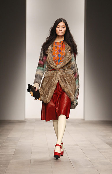 LFW: saturday: Betty Jackson Catwalk