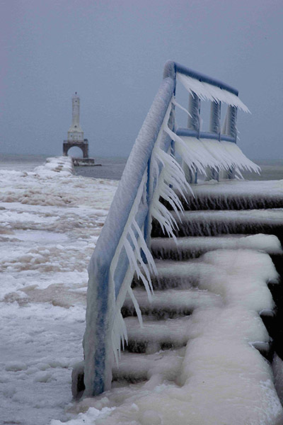 US White Out: Icicles form on a walkway in Wisconsin