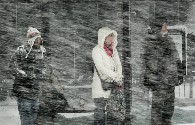 US Winter Storm: Heavy snow storms hit America