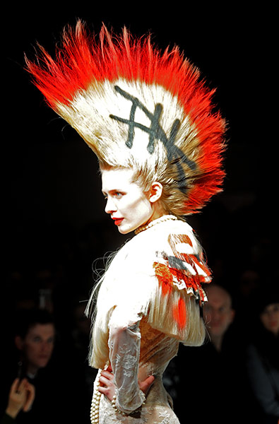London Fashion Week : Charlie Le Mindu show