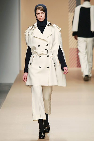 London Fashion Week : DAKS Show