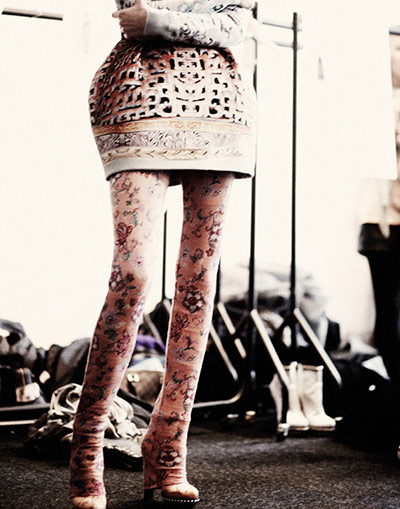 LFW: Mary Katrantzou: Backstage a Mary Katrantzou's LFW 2011 show
