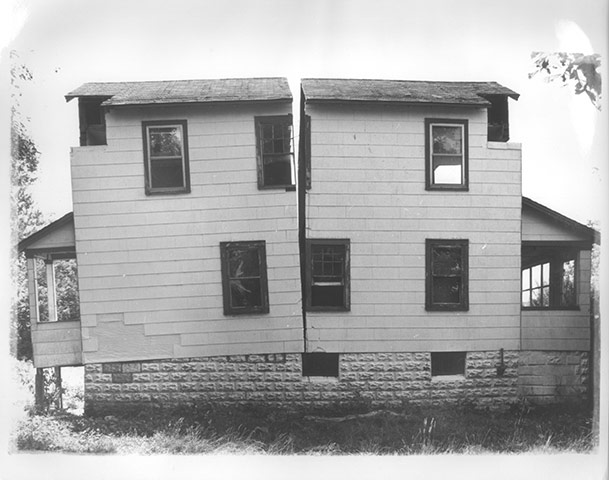 Exhibitionist 2602: New York2