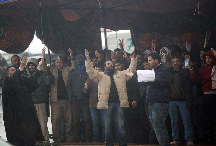libya unrest: Anti-government demonstrators pray