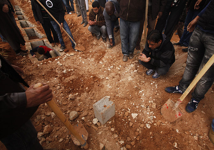 Libya: Mourners in Benghazi