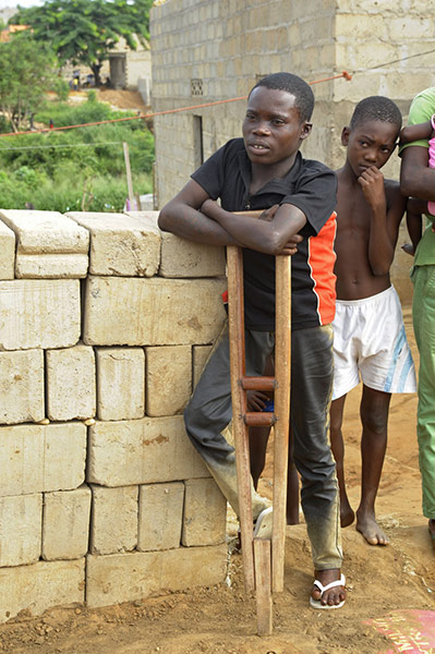 Polio in Angola: Angolans battle to arradicate polio