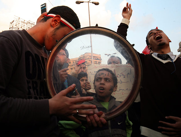 24 hours in pictures: Anti-government protests in Cairo continue