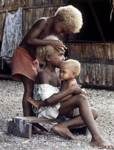 In pictures: affection: Malaitan children