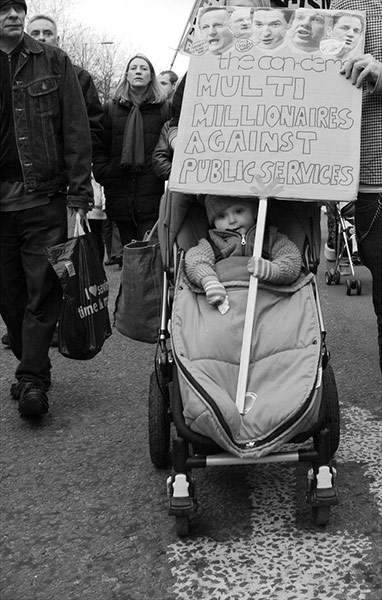 Guardian Camera Club: Andrew Thompson participates in the recession photography assignment